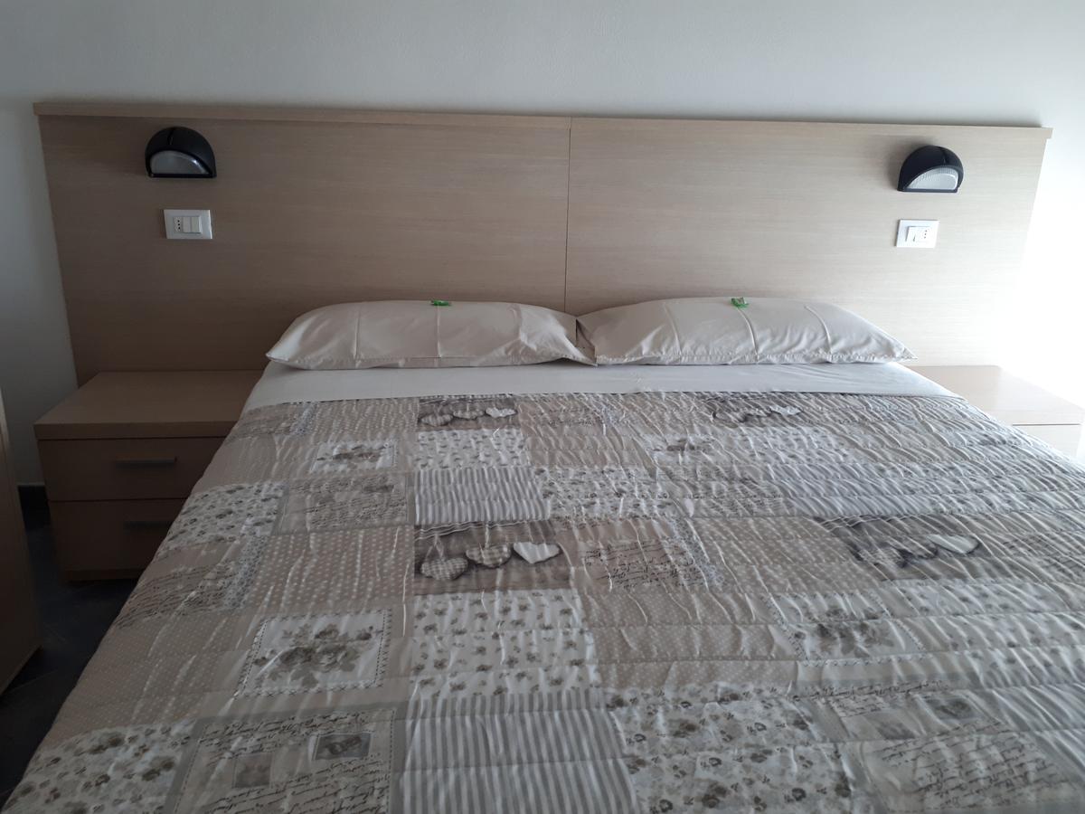 Residence Desiree リミニ エクステリア 写真